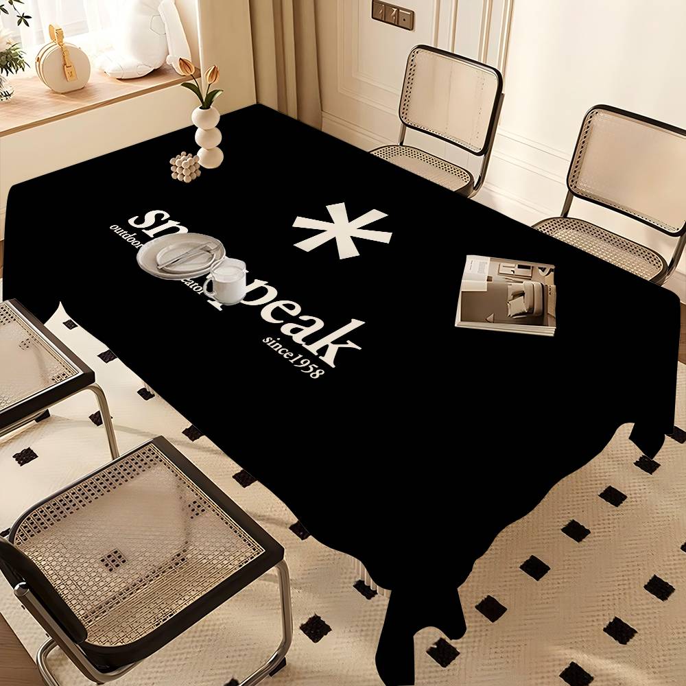 ผ้าปูโต๊ะลายโลโก้ S-Snow P-Pea - Home Textiles Today Logo บทวิจารณ์และราคา
